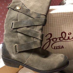 Women’s boots